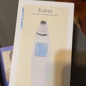 Vanity Planet Exfora Microdermabrasion Wand